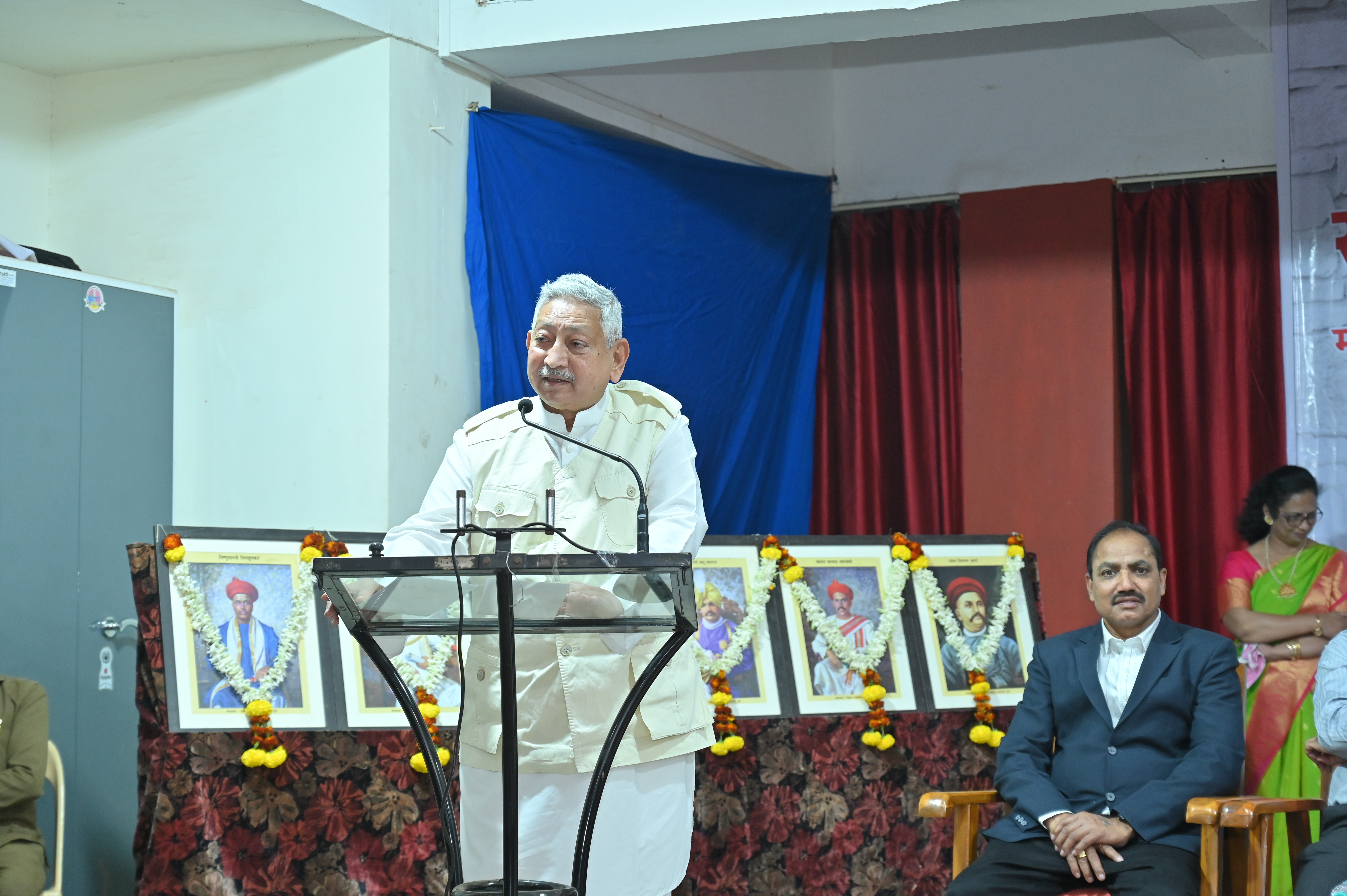 Release of “Dnyanashilpa” at D.E.S's New English School, Satara