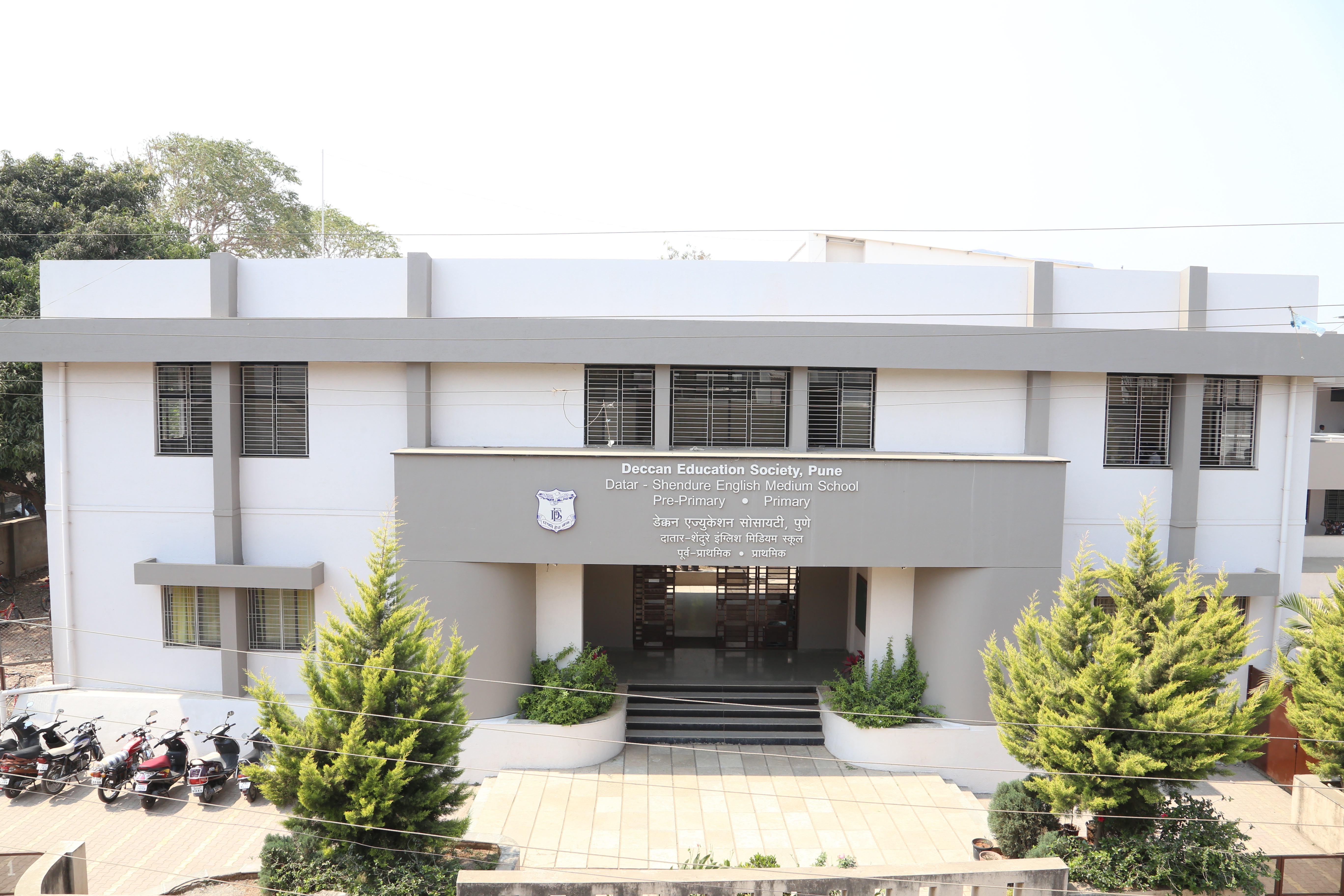 Datar-Shendure English Medium School, Satara