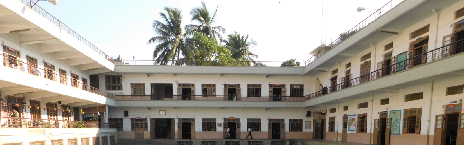 New English School, Ramanbaug, Pune