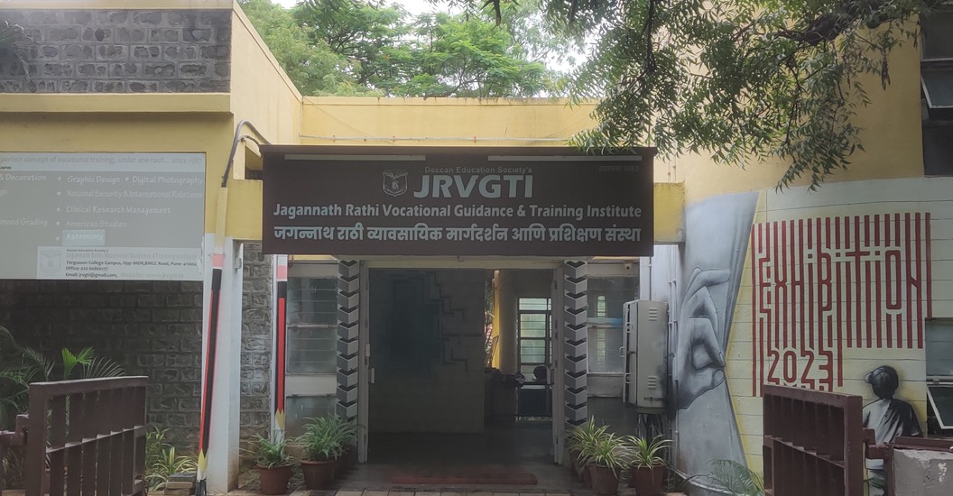 JAGANNATHRATHIVOCATIONALGUIDANCETRAININGINSTITUTEcrpped1